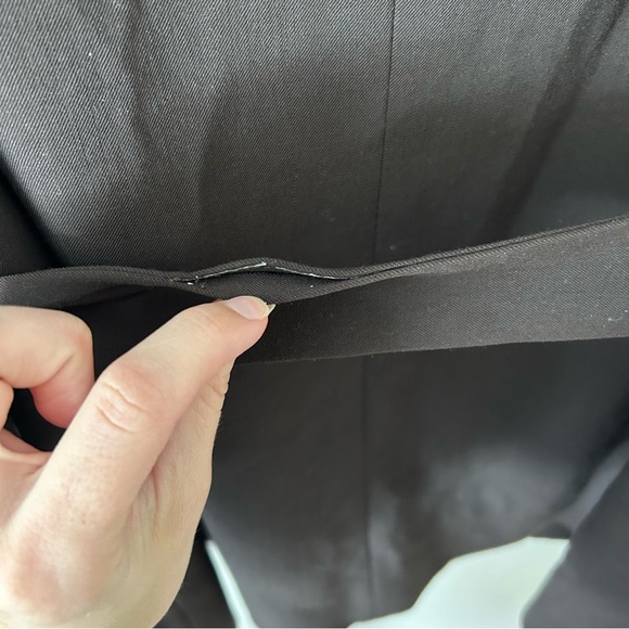 COS wool collarless belted blazer - Picture 8 of 10